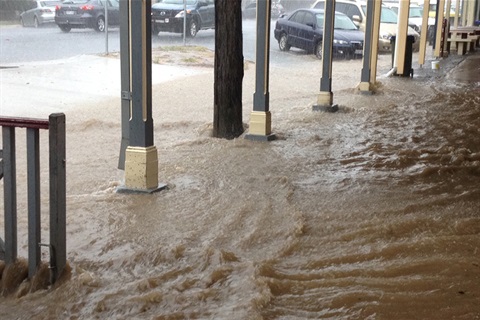 Overland water flooding on Wallace Street in Braidwood