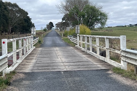 Bedding Ground Creek bridge